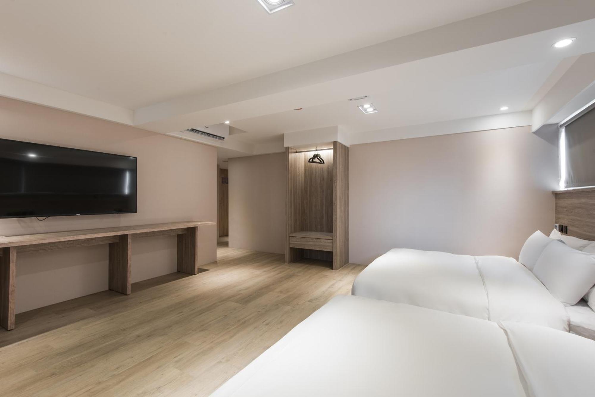 Spring Rhapsody Hotel Тайчжун Номер фото